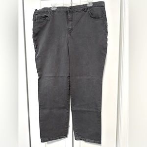 Gloria Vanderbilt Amanda jeans (Size 20W)